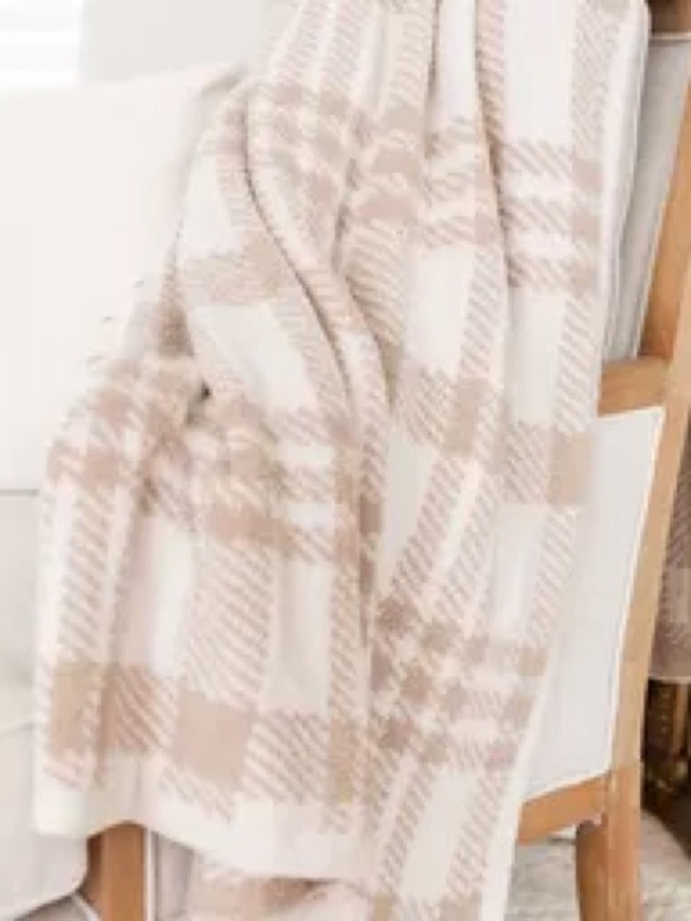 Pink Lily Ultra Soft Throw - Beige & Cream Stripe